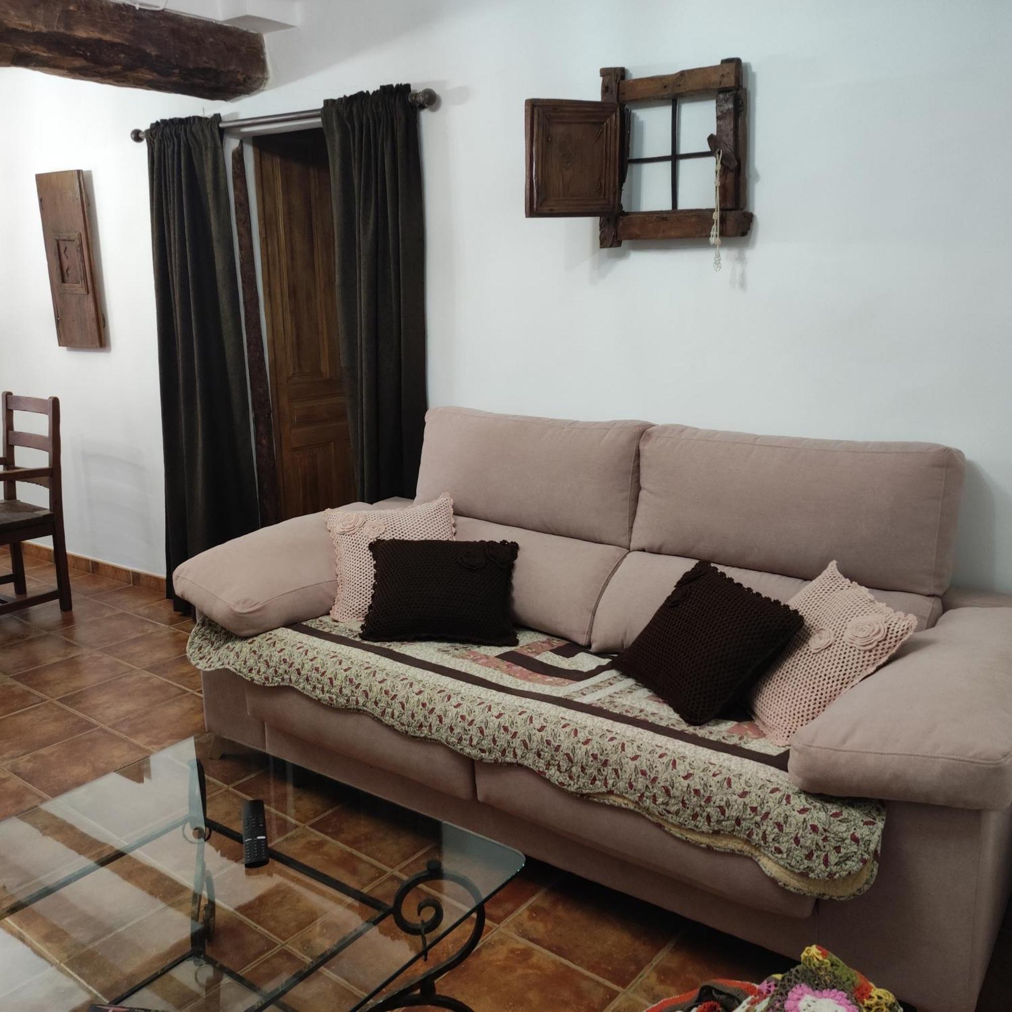 Alcoba Con Patio Del Siglo XIX Villa Villanueva de Viver Buitenkant foto